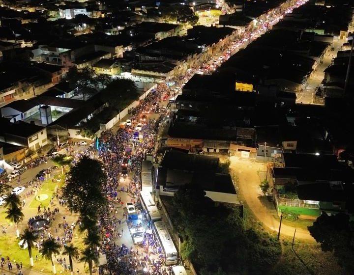 Carreata de Eduardo Honório e Lícia Maciel reúne mais de 20 mil pessoas em Goiana