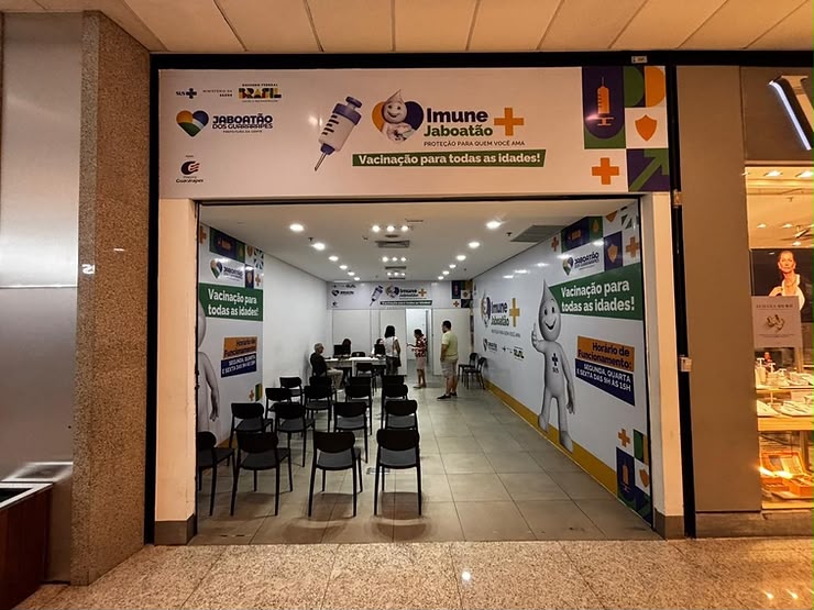 Shopping Guararapes promove ação de multivacinação para crianças e adolescentes neste sábado